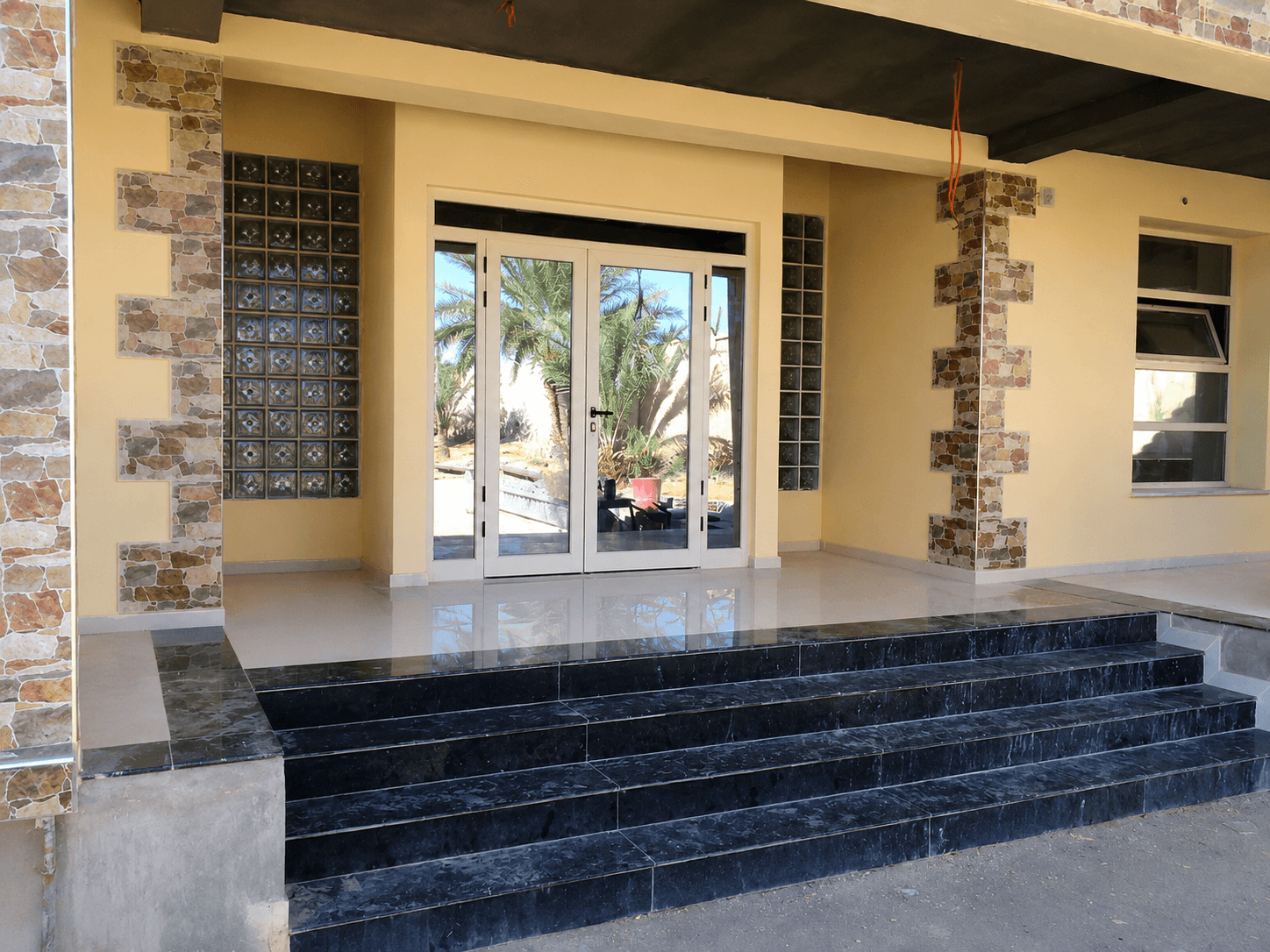 Portes Battantes — Réalisation TAKE-DECOR
